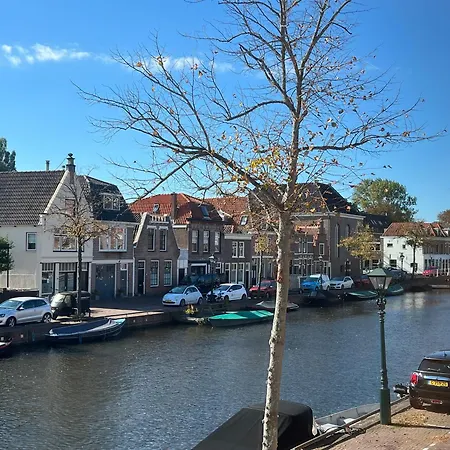 Oudegracht Feriehus Alkmaar